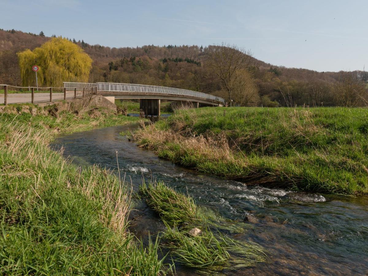 Modern Holiday Home Near River In Amelgatzen Emmerthal Pokoj fotografie